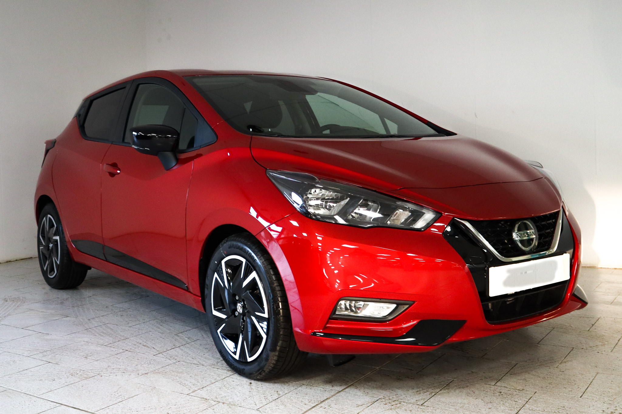 nissan-micra-1-0-ig-t-92cv-xtronic-n-design