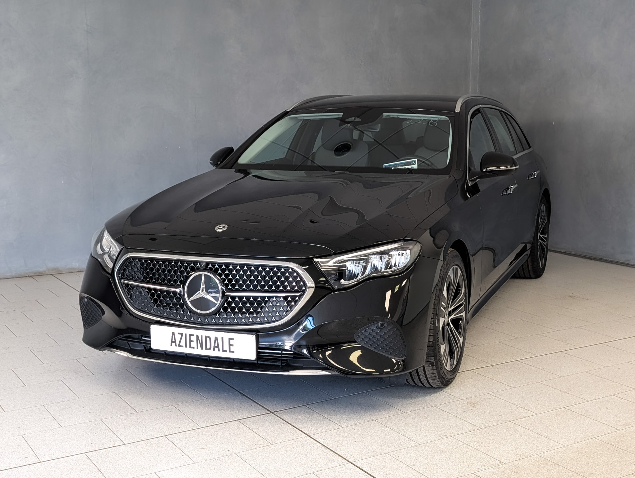mercedes-benz-e-220-220d-automatic-advanced