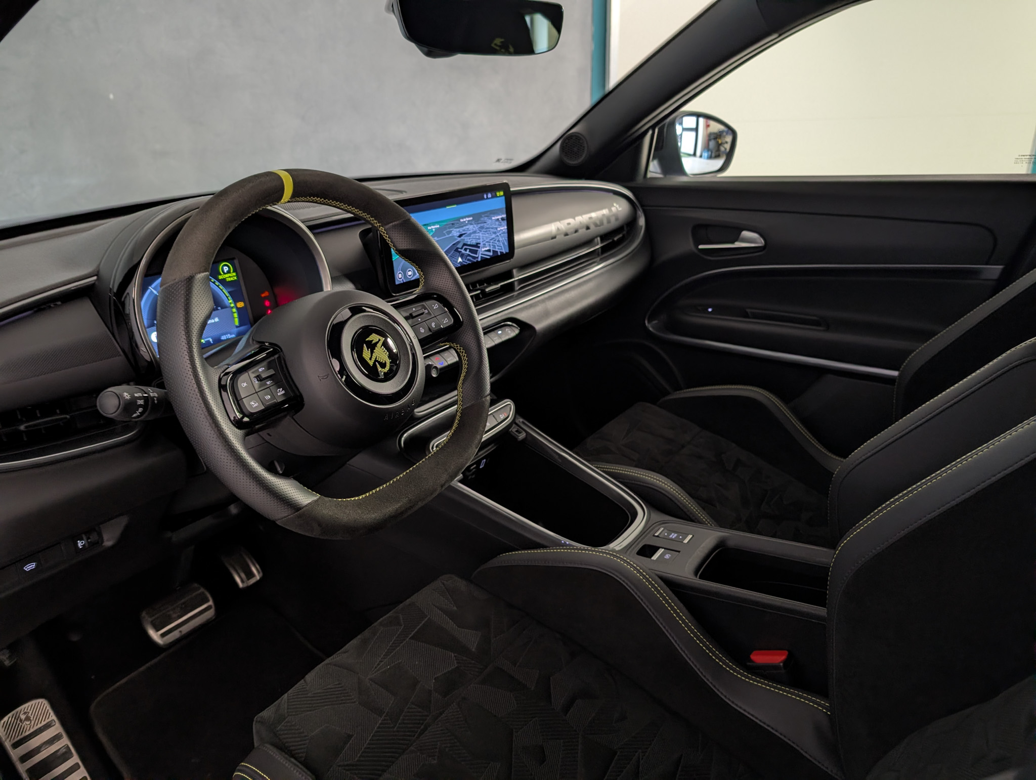 Abarth 600e
