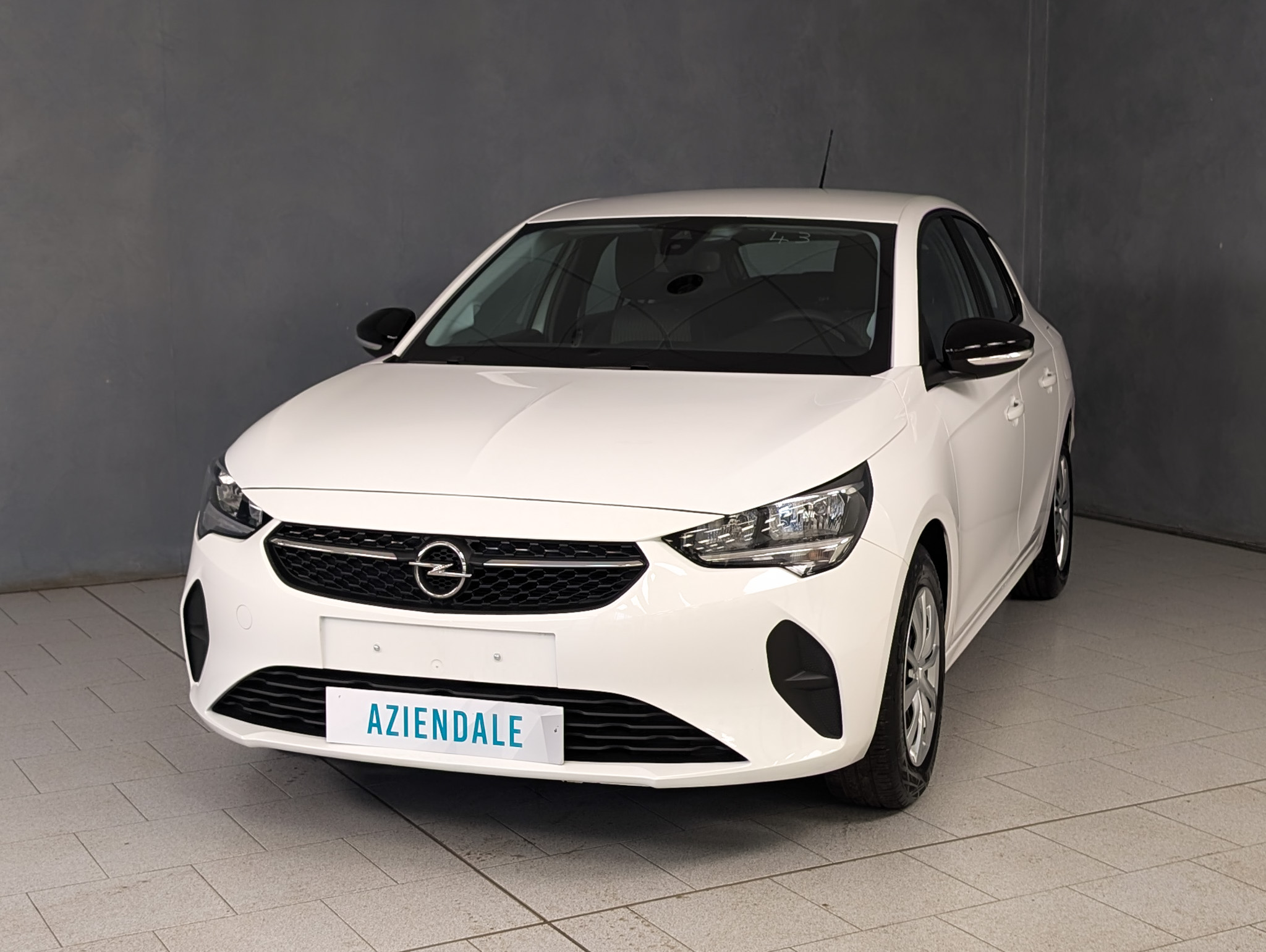 opel-corsa-1-2-75cv-edition-1