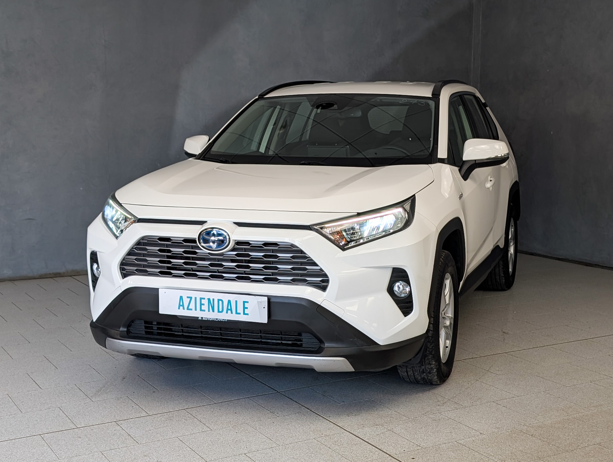 toyota-rav-4-2-5-vvt-ie-hybrid-222cv-e-cvt-business