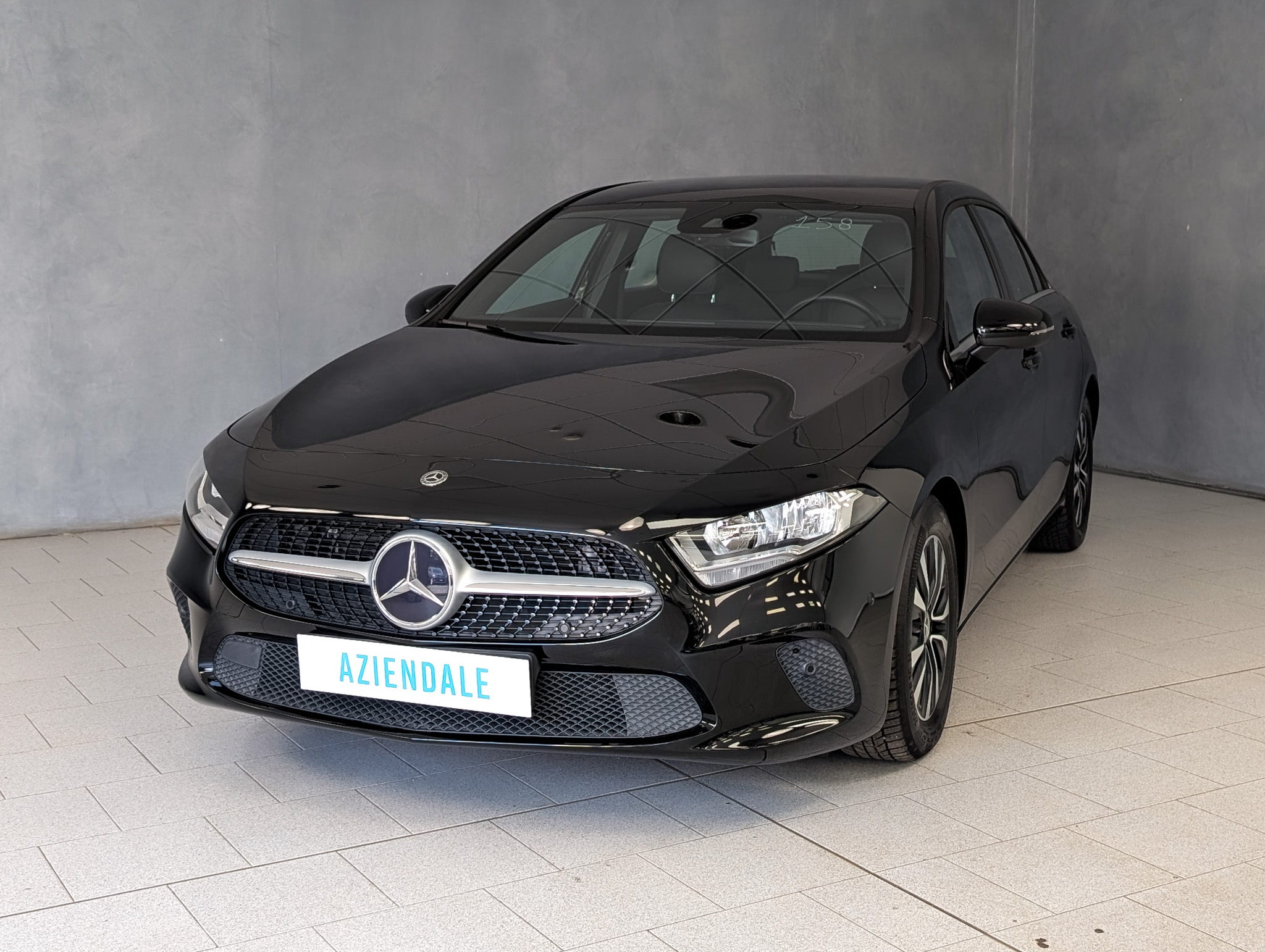 mercedes-benz-a-180-180-automatic-business-1