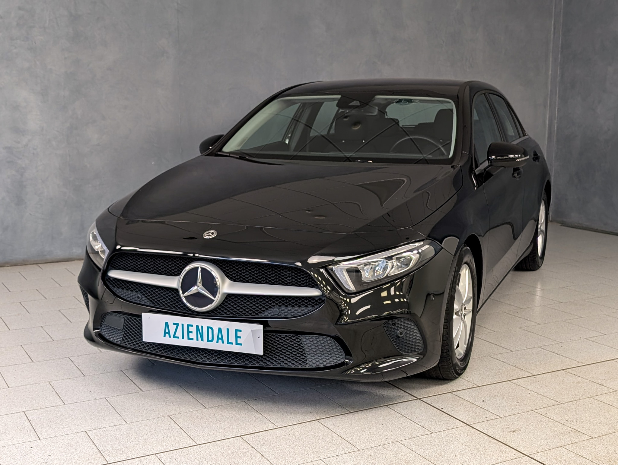 mercedes-benz-a-180-180-automatic-business