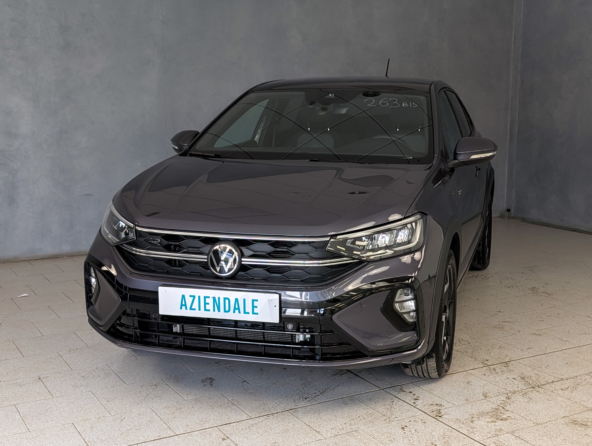 volkswagen-taigo-1-0-tsi-115cv-r-line