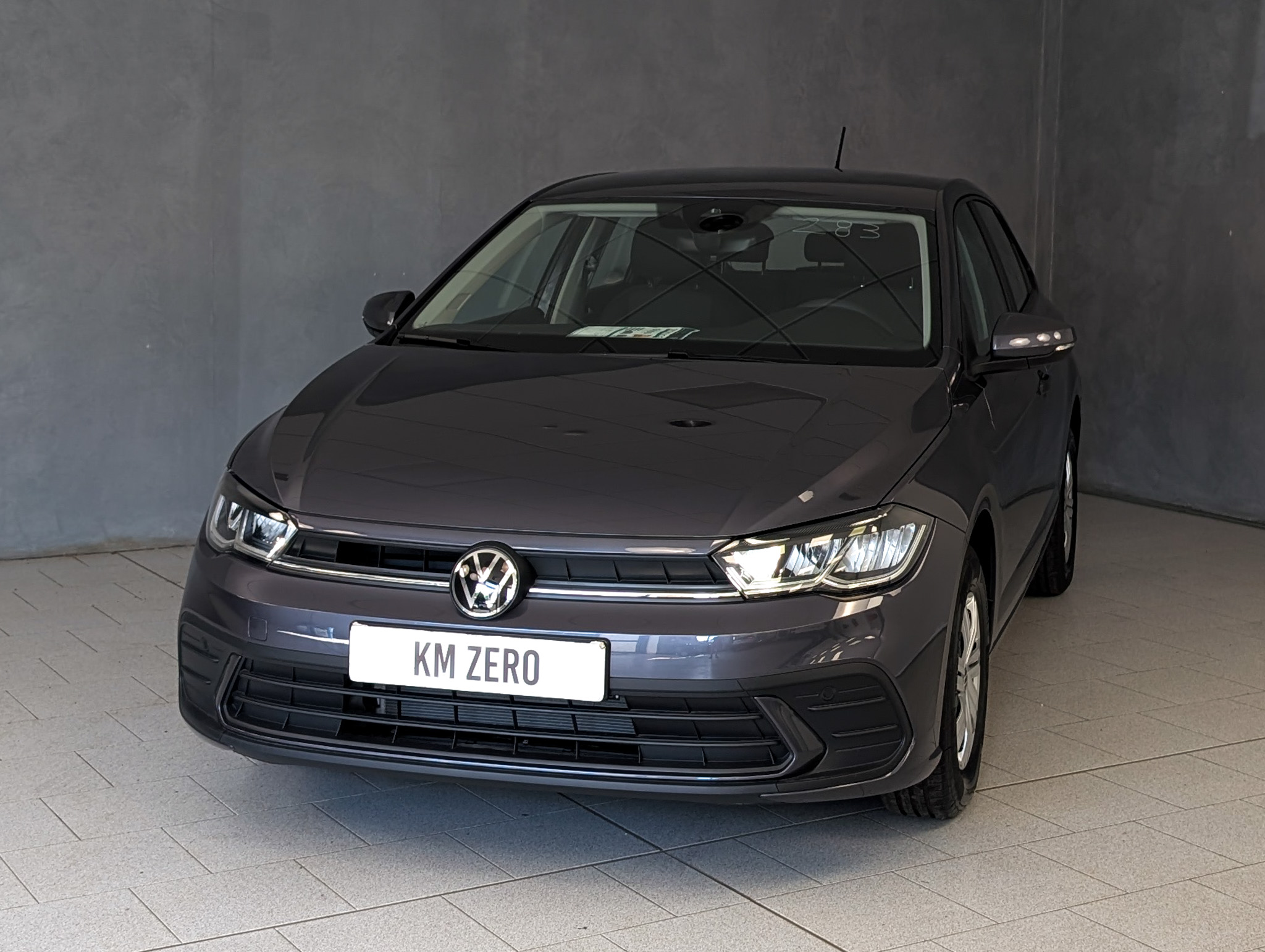 volkswagen-polo-1-0-mpi-80cv-limited-edition-plus-12