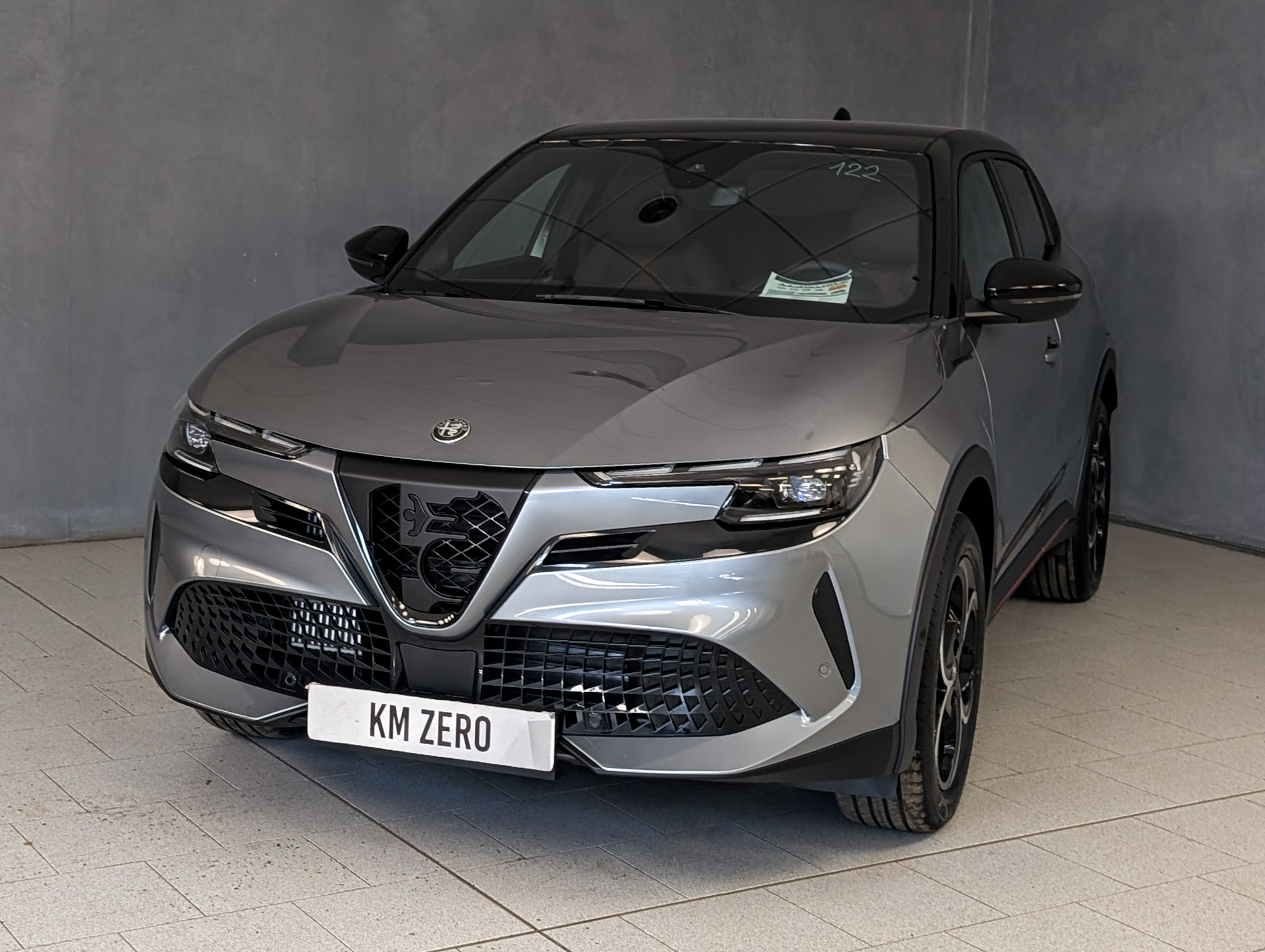 alfa-romeo-junior-1-2-hybrid-136cv-edct6-tech-speciale-tetto-panoramico-11