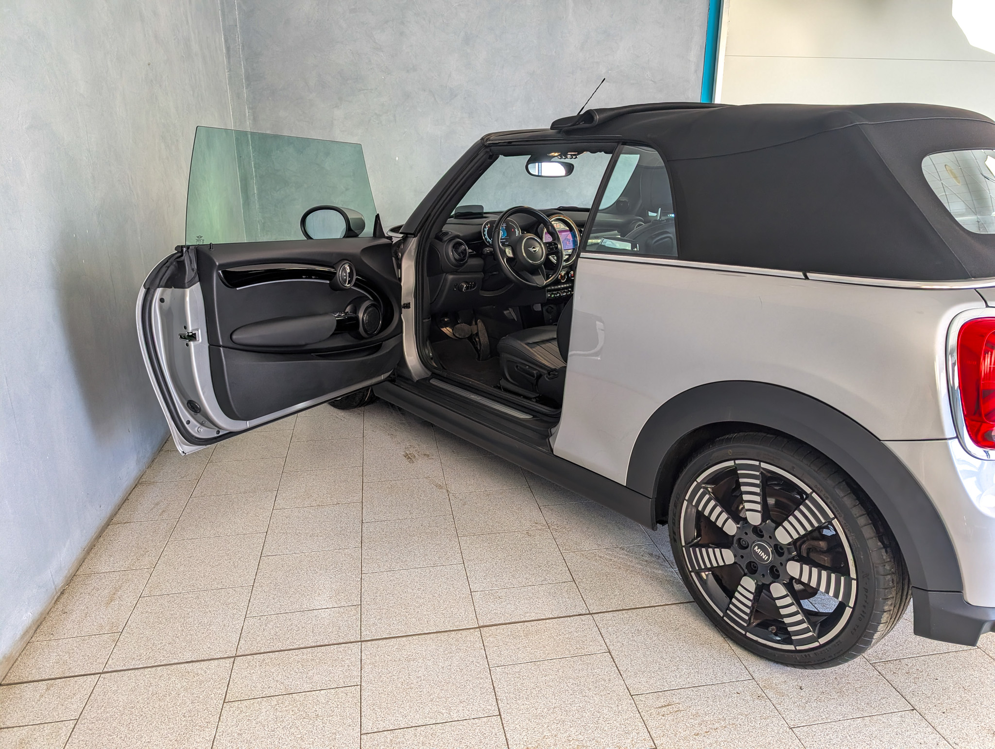 MINI Mini Cabrio