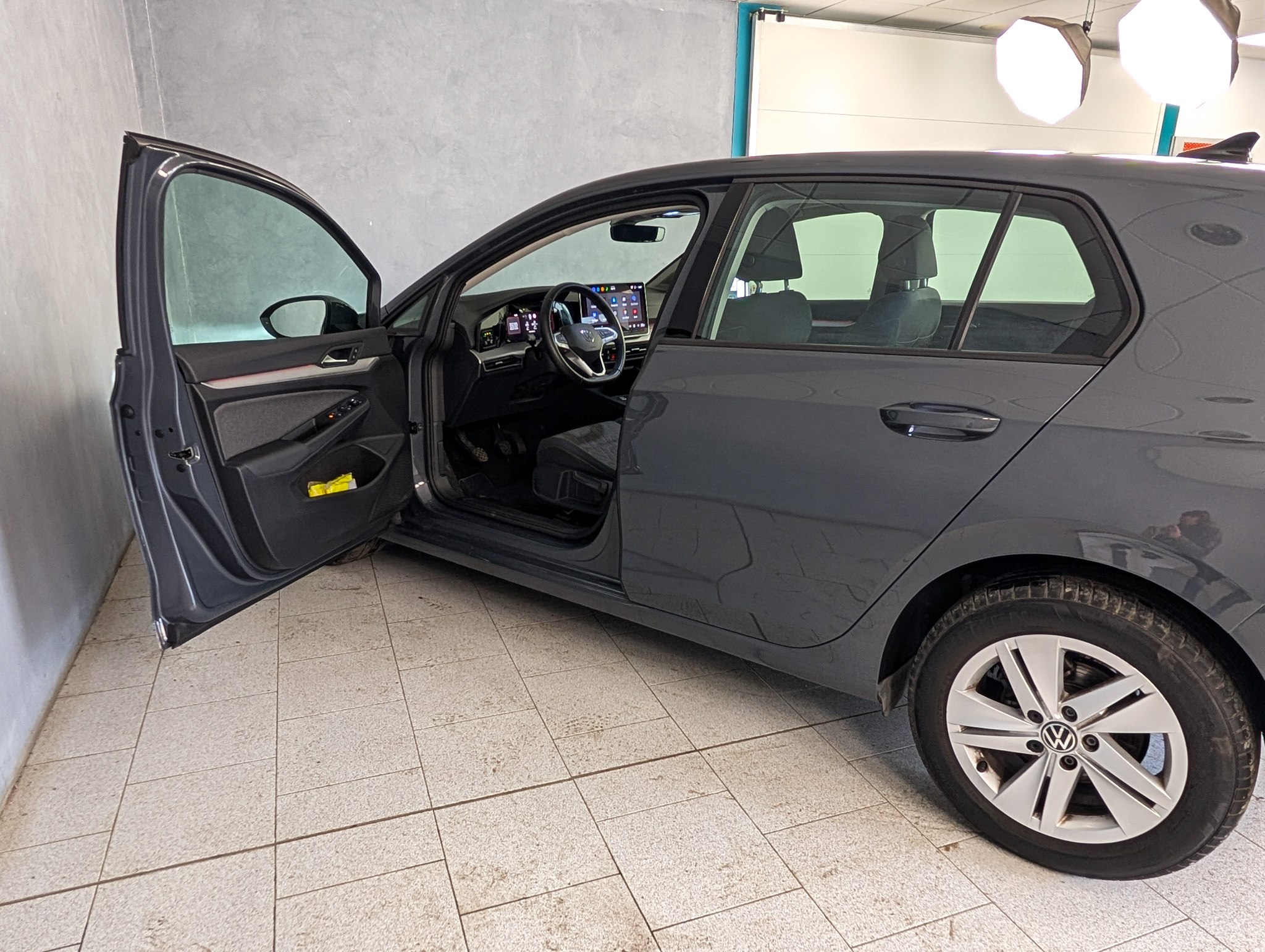 Volkswagen Golf VIII