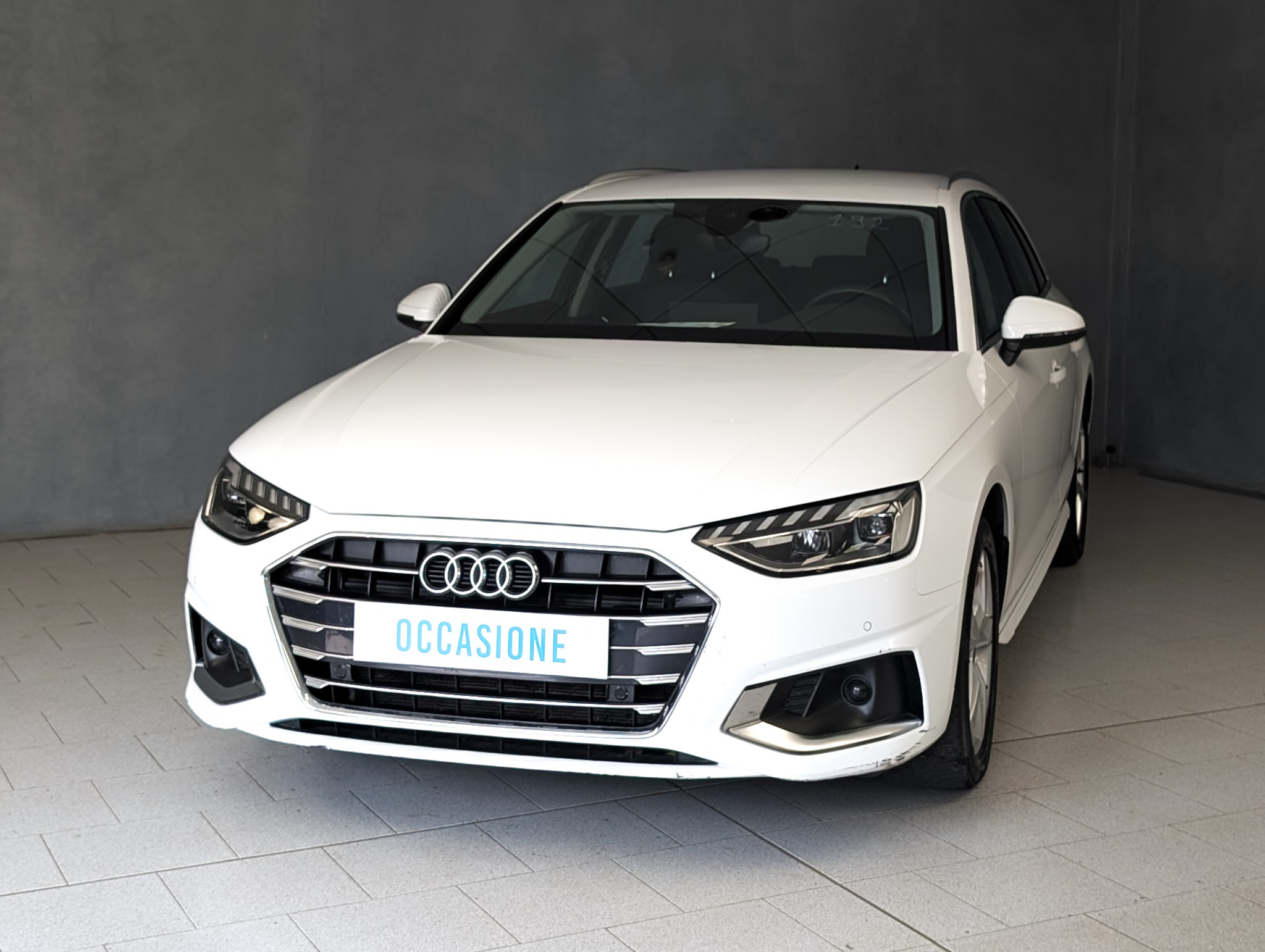 audi-a4-30-tdi-mhev-136cv-s-tronic-business-advanced