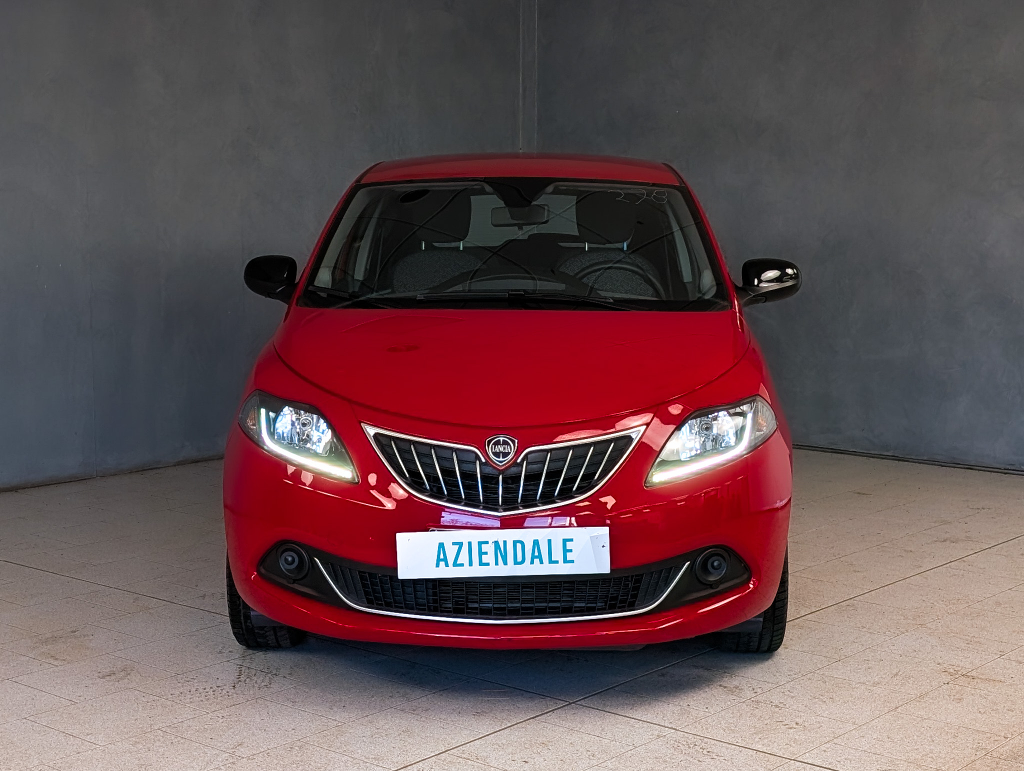 Lancia Ypsilon