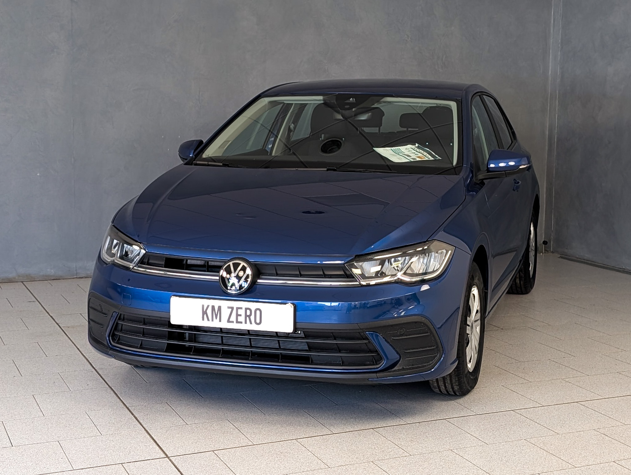 volkswagen-polo-1-0-mpi-80cv-limited-edition-plus-7