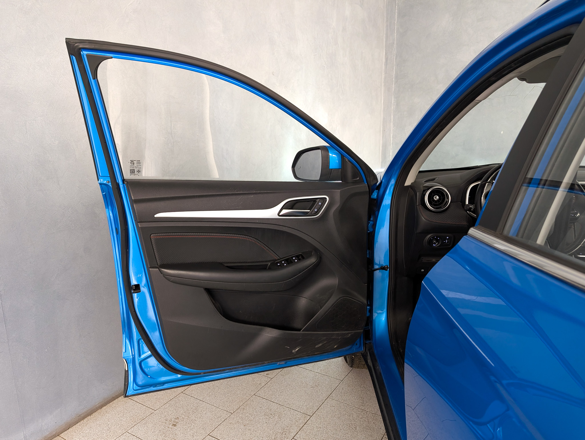 MG ZS