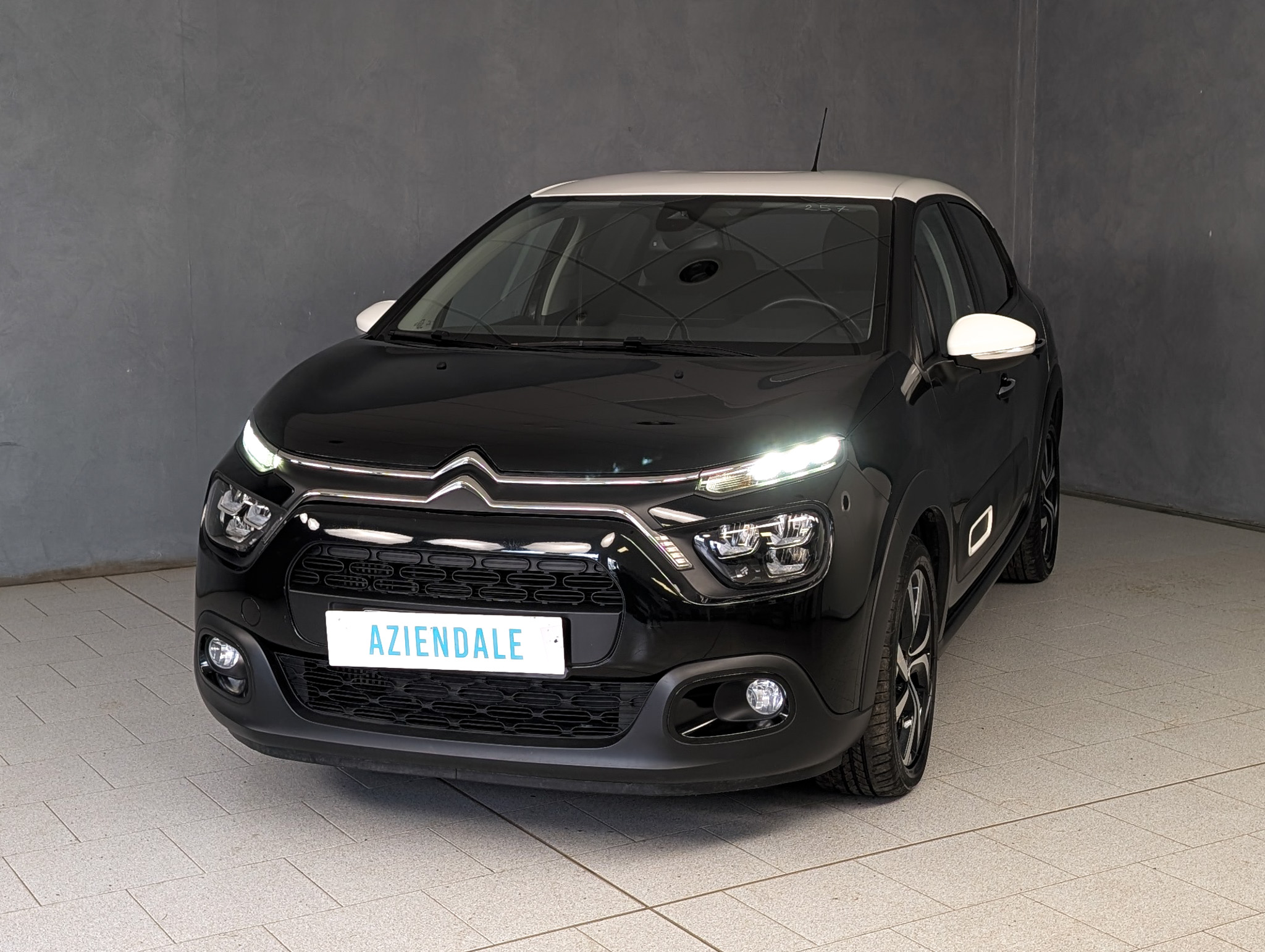 citroen-c3-1-2-puretech-eat6-110cv-shine