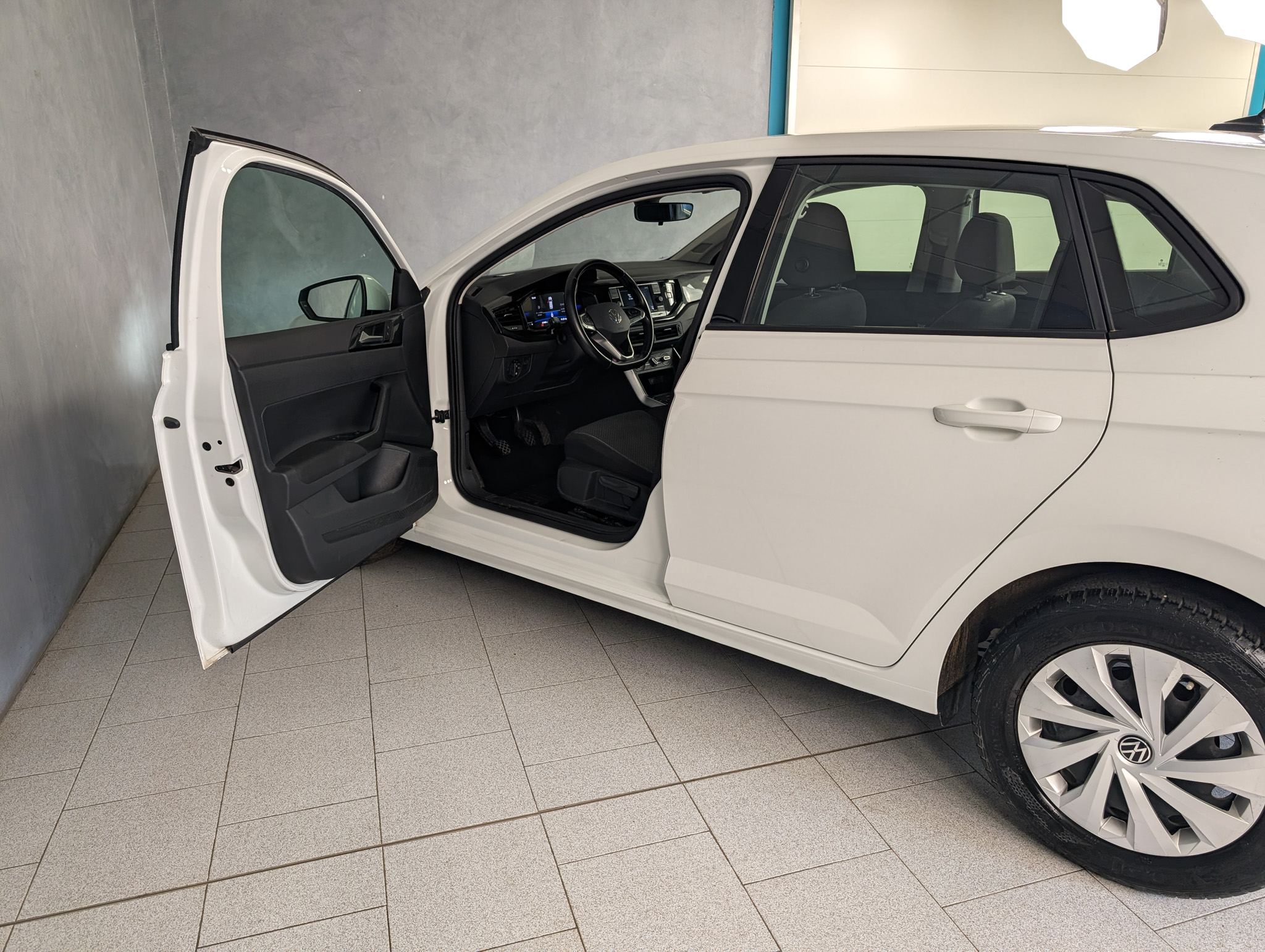 Volkswagen  Polo