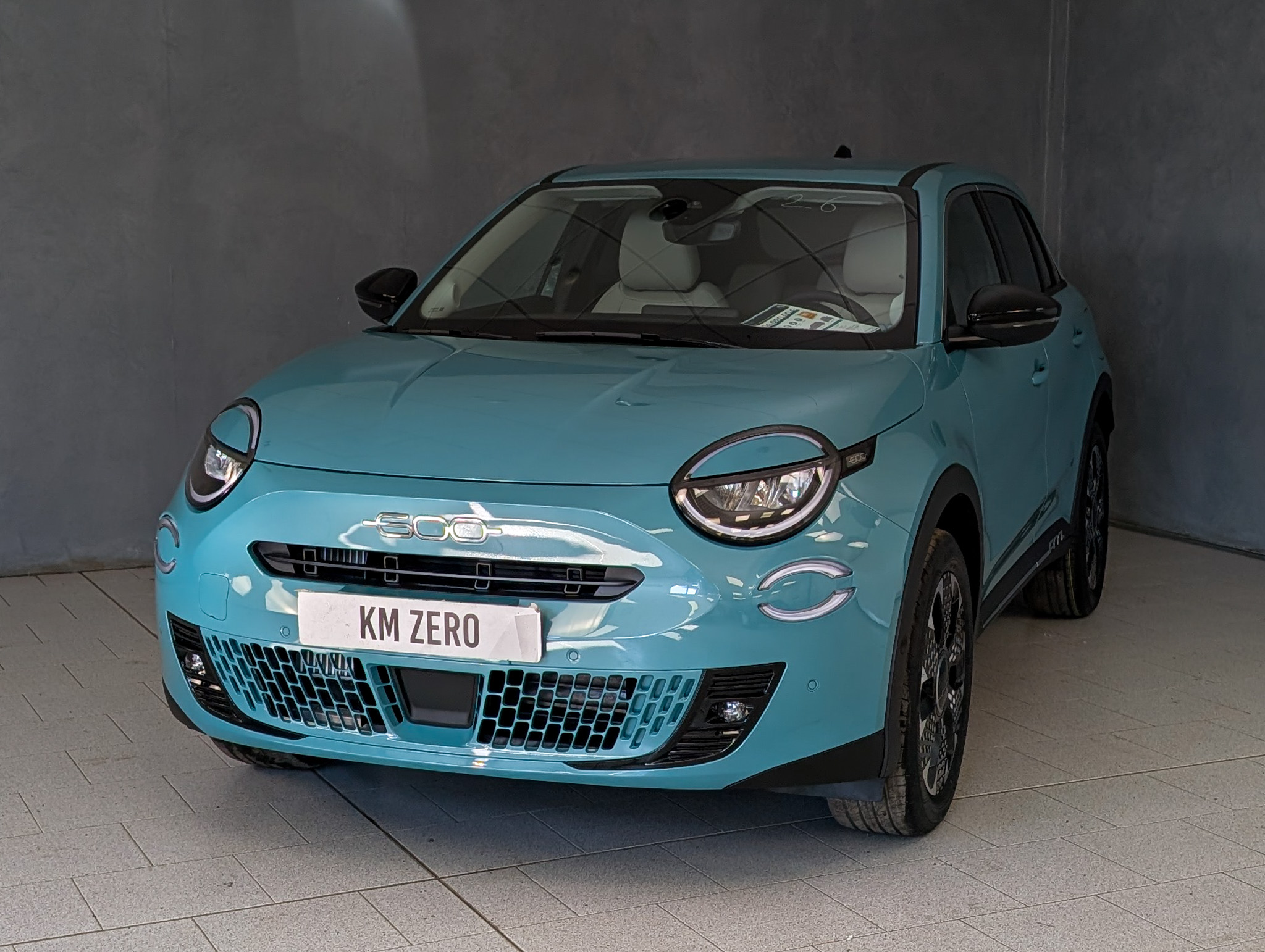 fiat-600-1-2-hybrid-100cv-automatic-la-prima-20