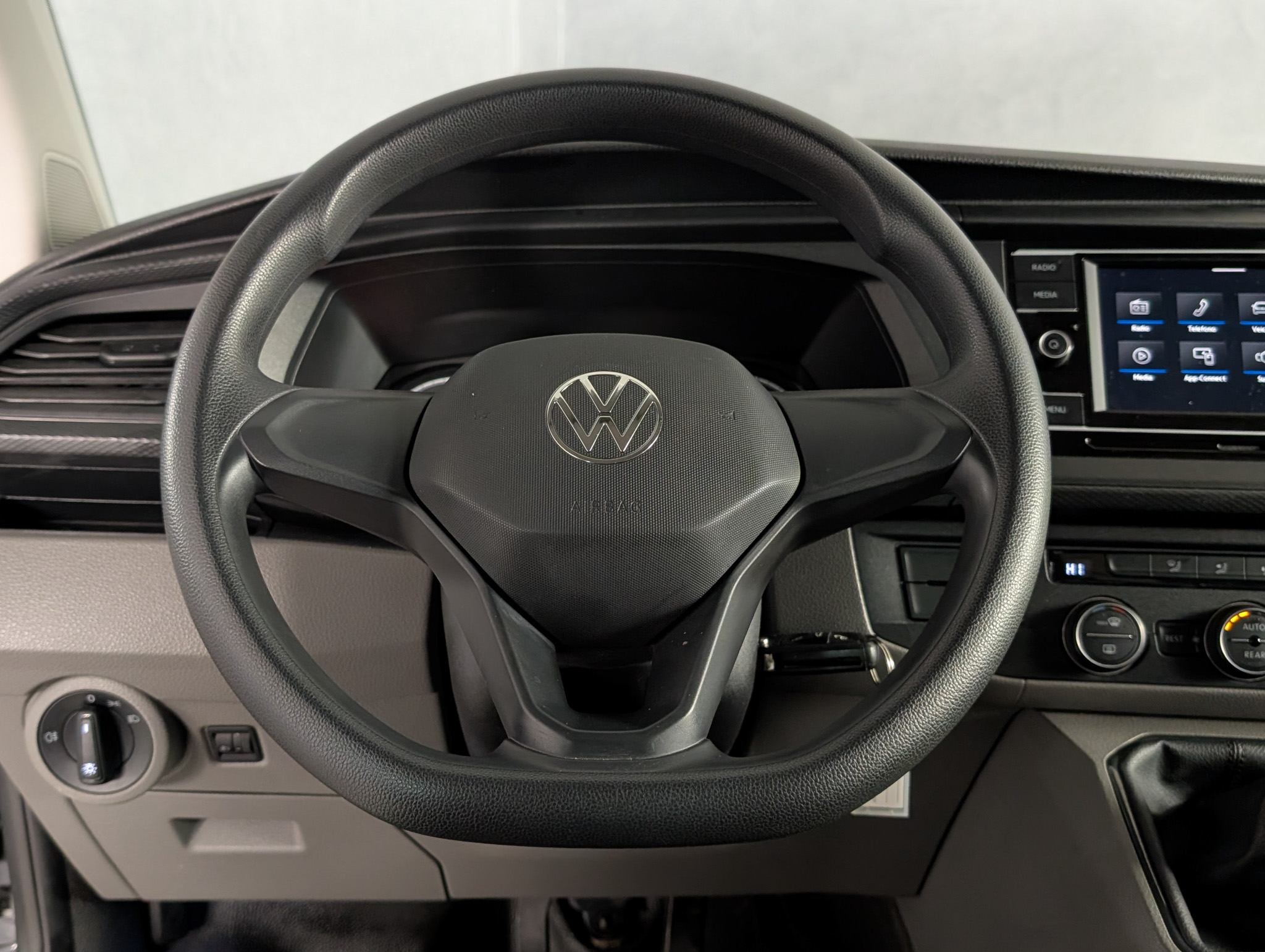 Volkswagen T6.1 Caravelle