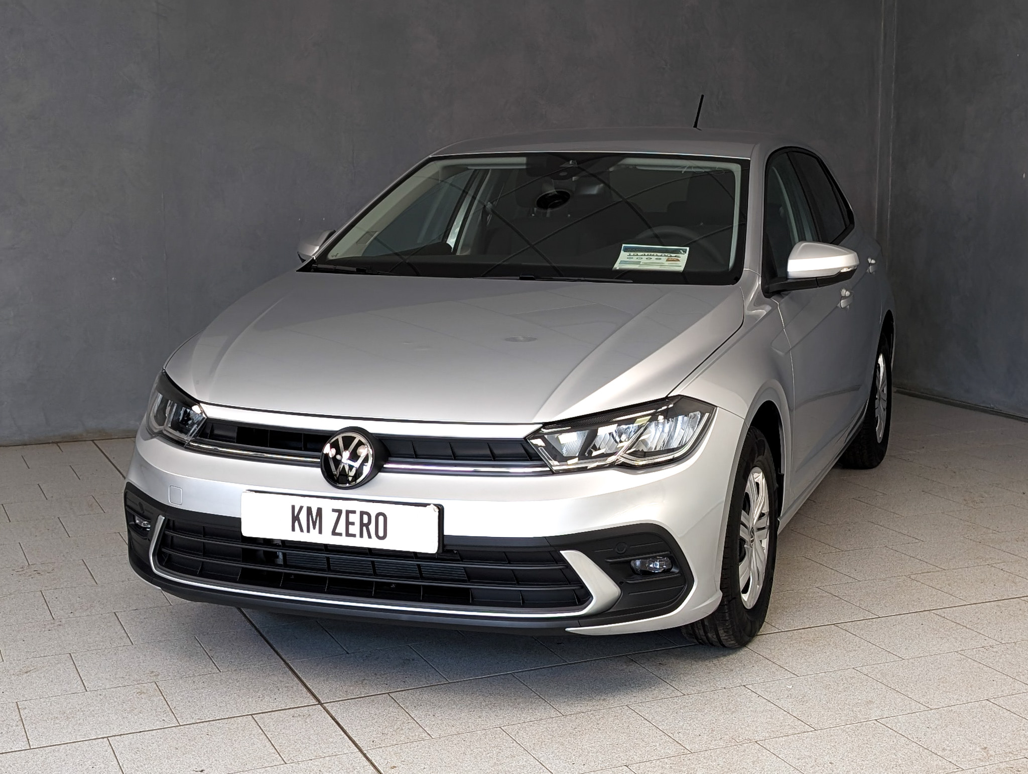volkswagen-polo-1-0-tsi-80cv-edition-plus-7
