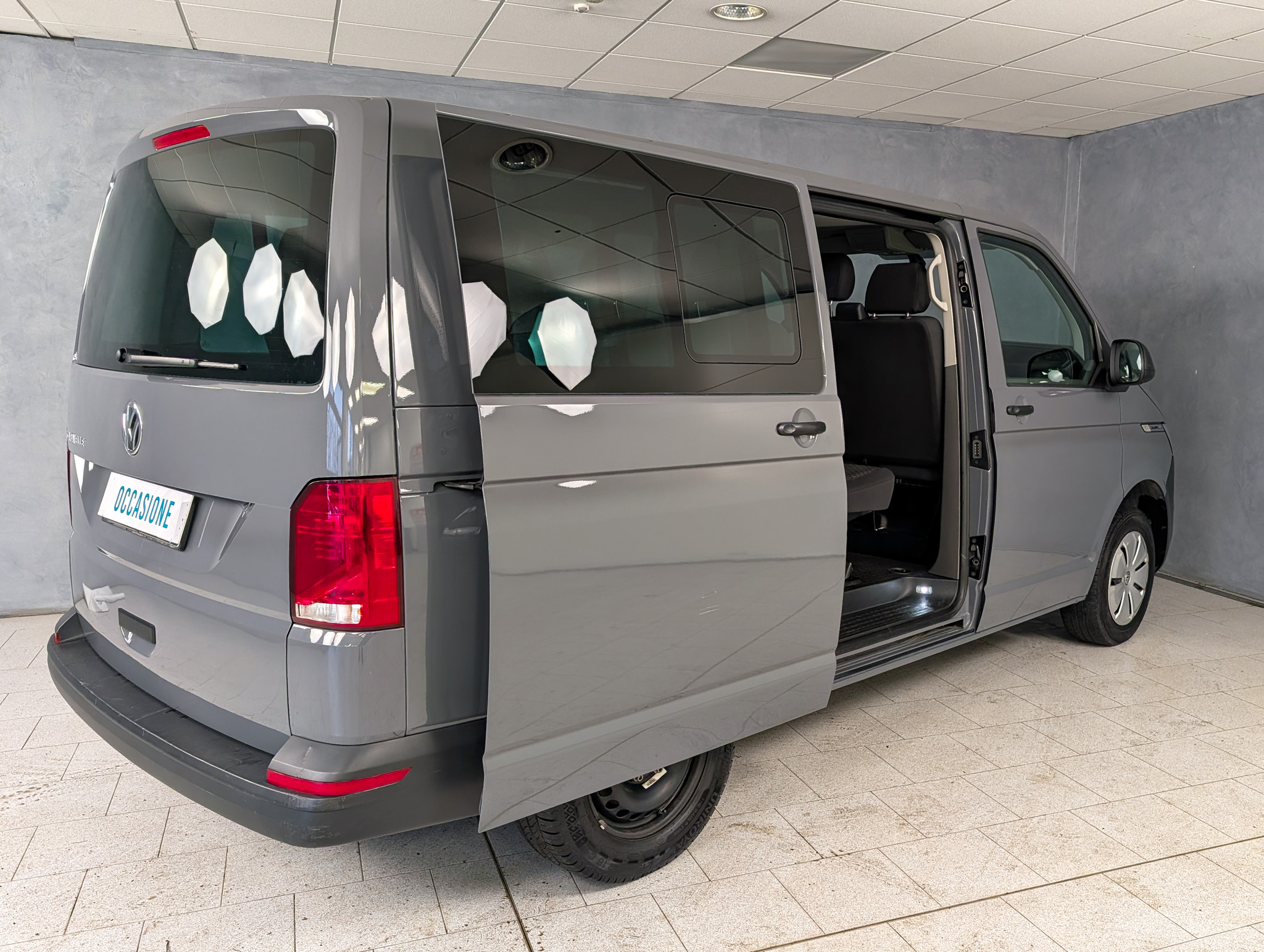 Volkswagen T6.1 Caravelle