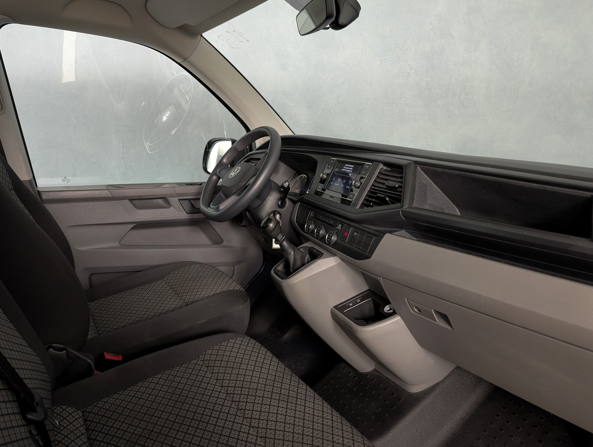 Volkswagen T6.1 Caravelle