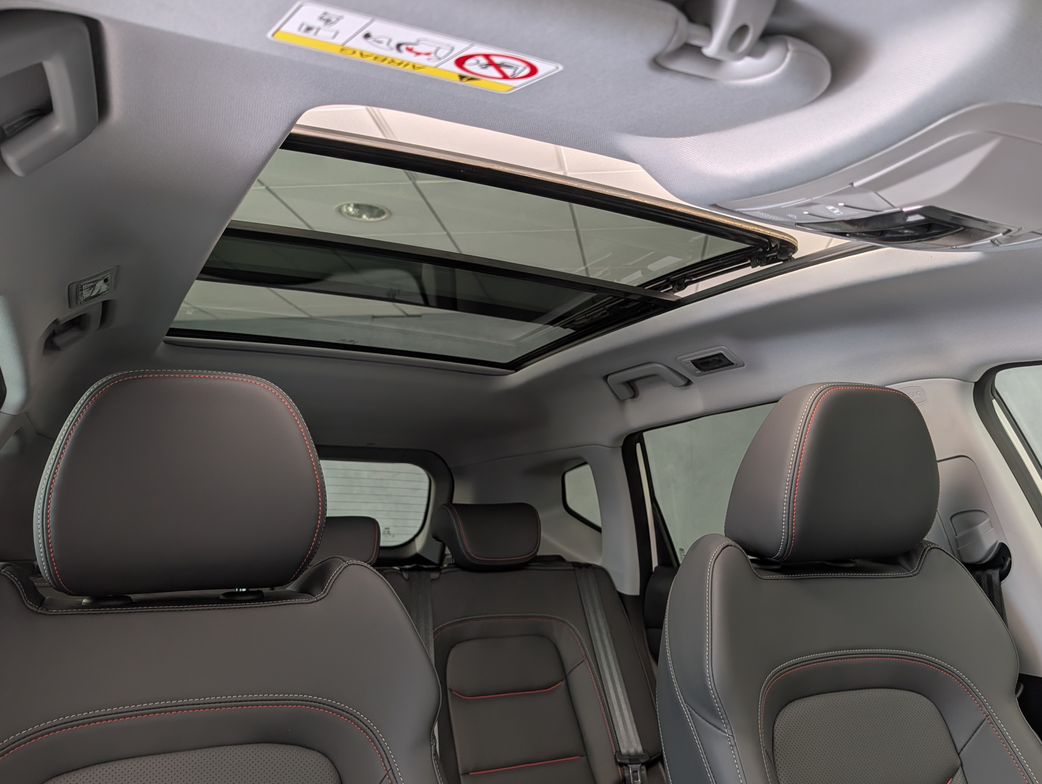 DR Automobiles DR 6.0