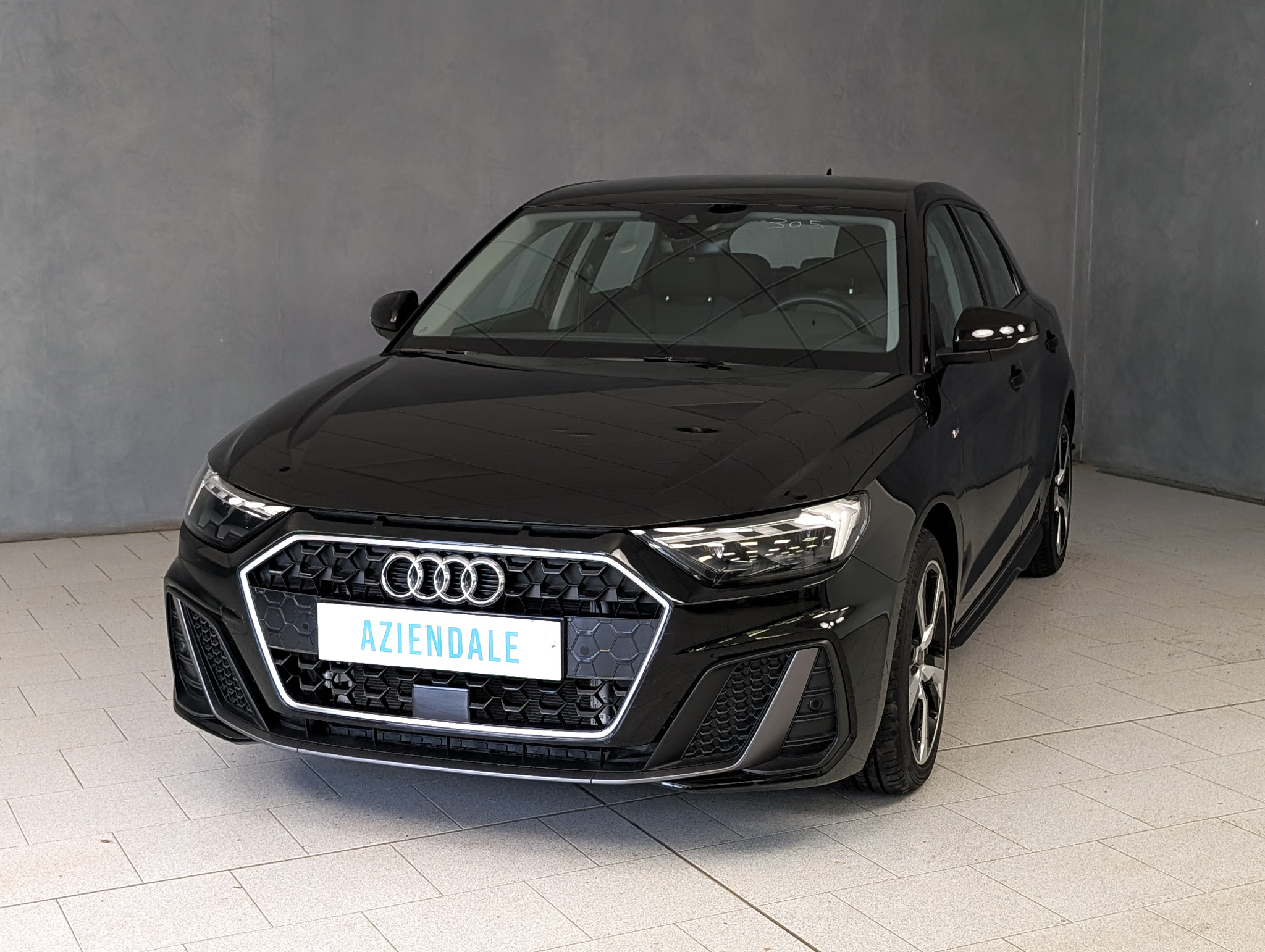 audi-a1-30-tfsi-116cv-adrenalin-black-edition-s-line-11