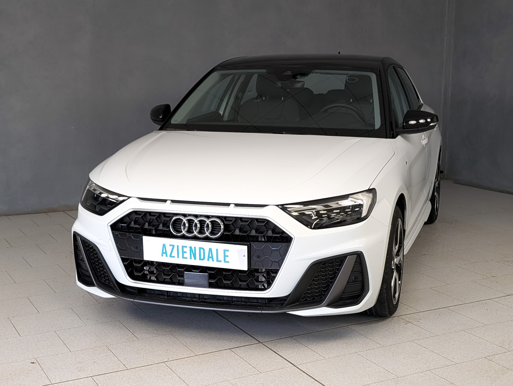 audi-a1-30-tfsi-116cv-adrenalin-black-edition-s-line-9