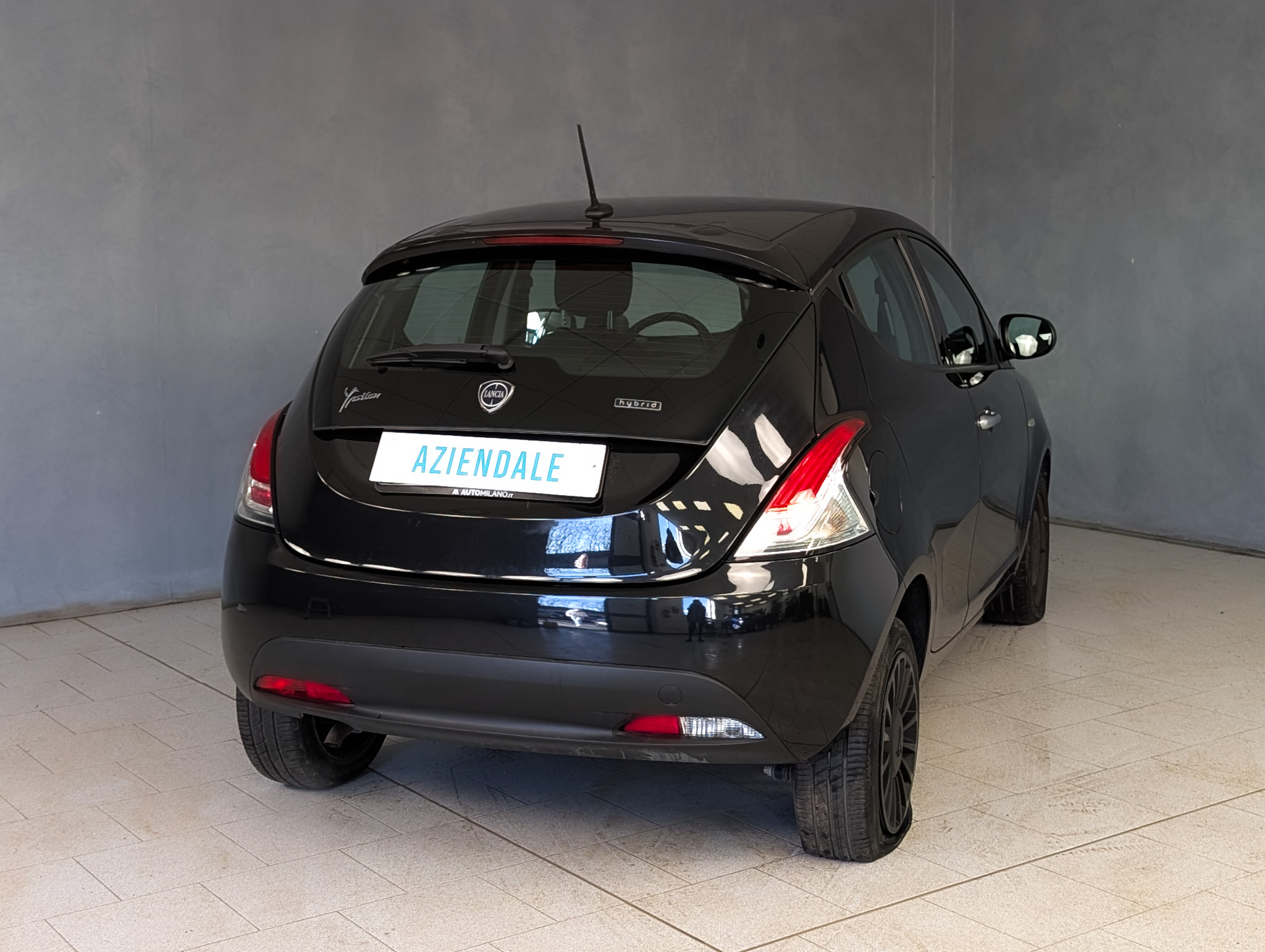 Lancia Ypsilon