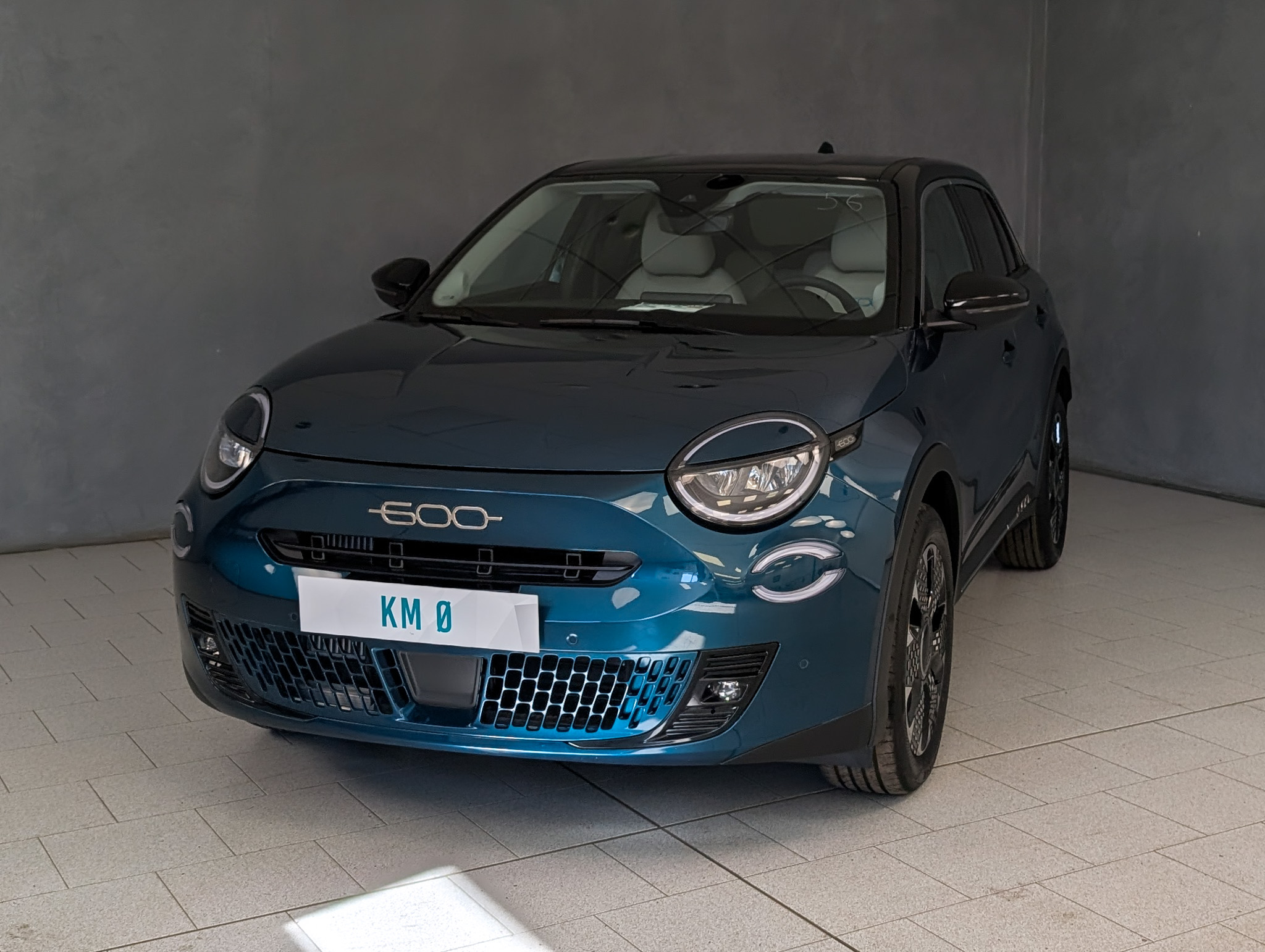 fiat-600-1-2-hybrid-100cv-automatic-la-prima-35