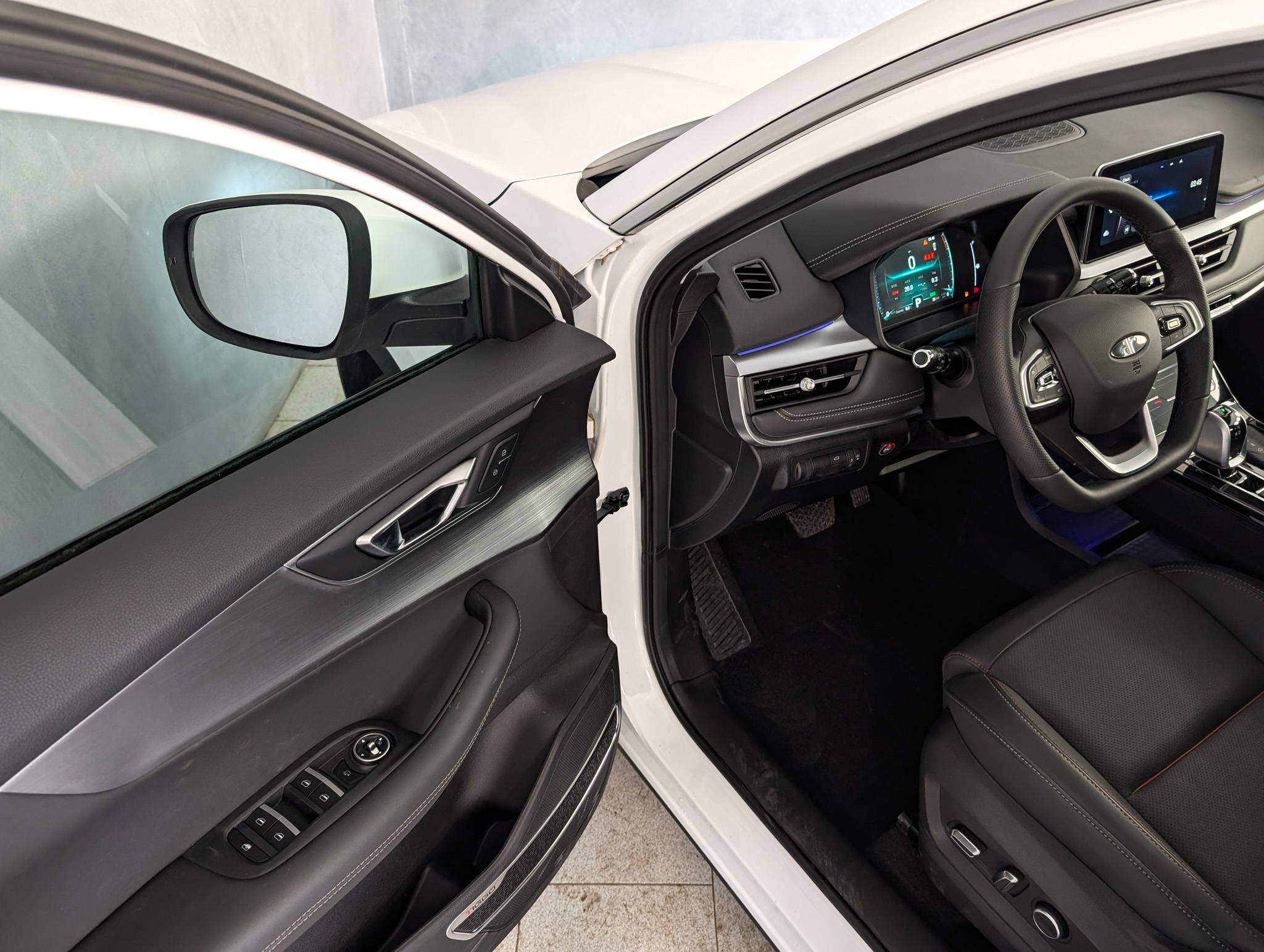 DR Automobiles DR 6.0